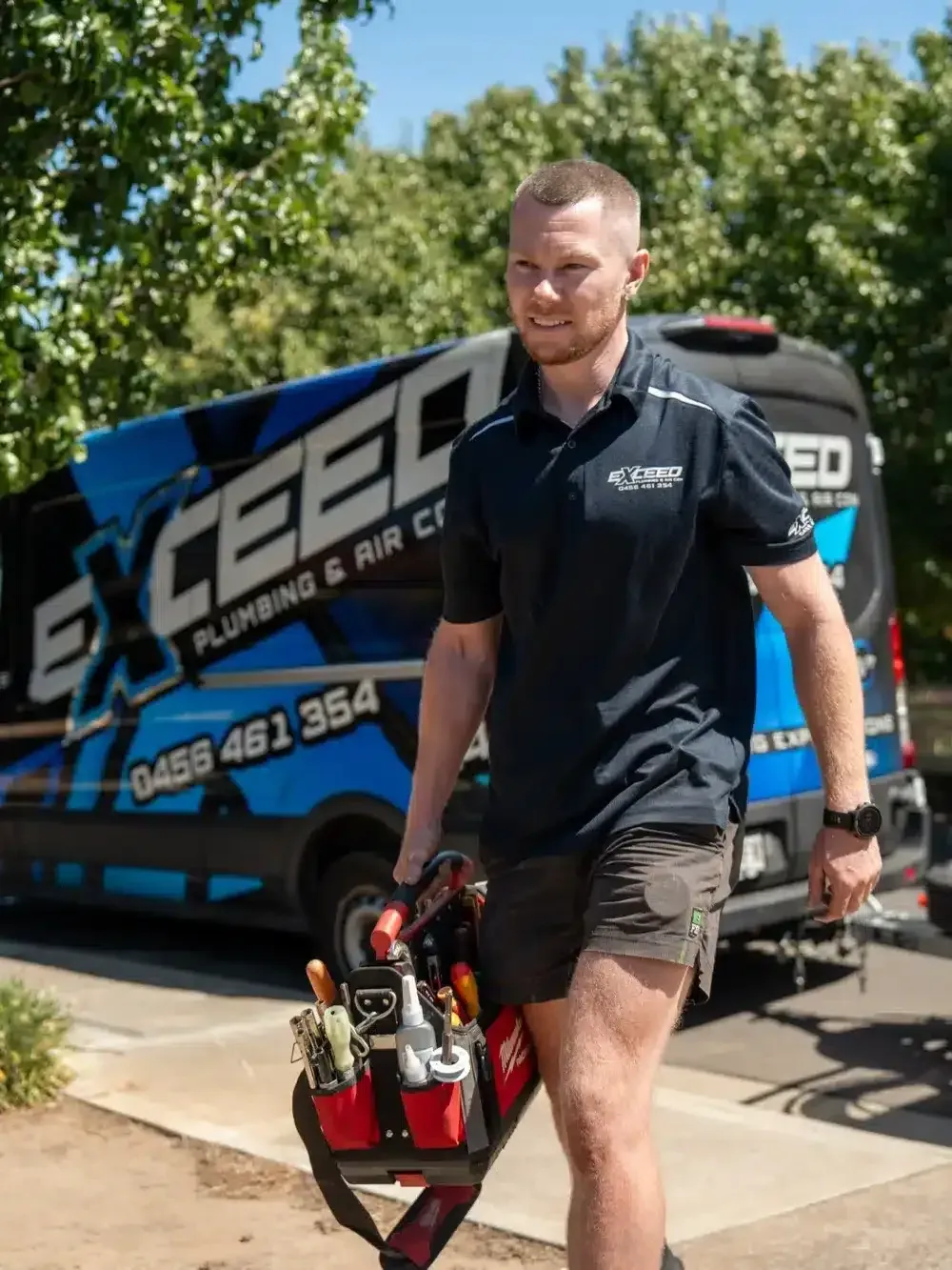 Local plumber arriving at a Modbury Heights home